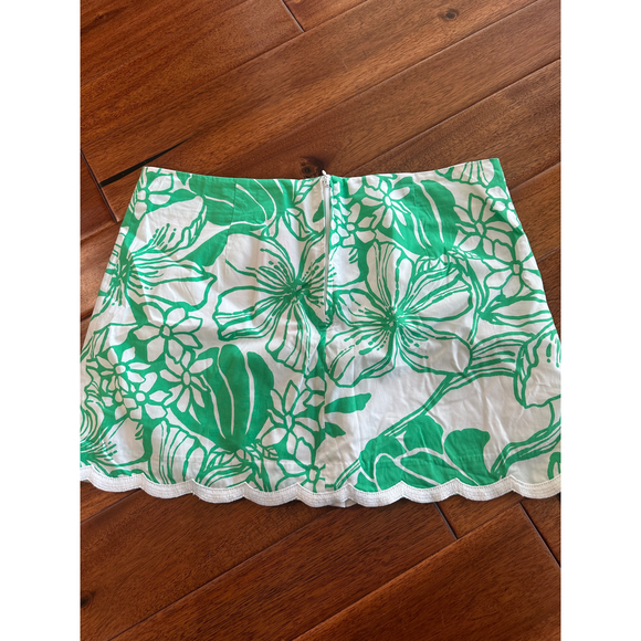 Lilly Pulitzer Green & White Skort - Picture 3 of 6